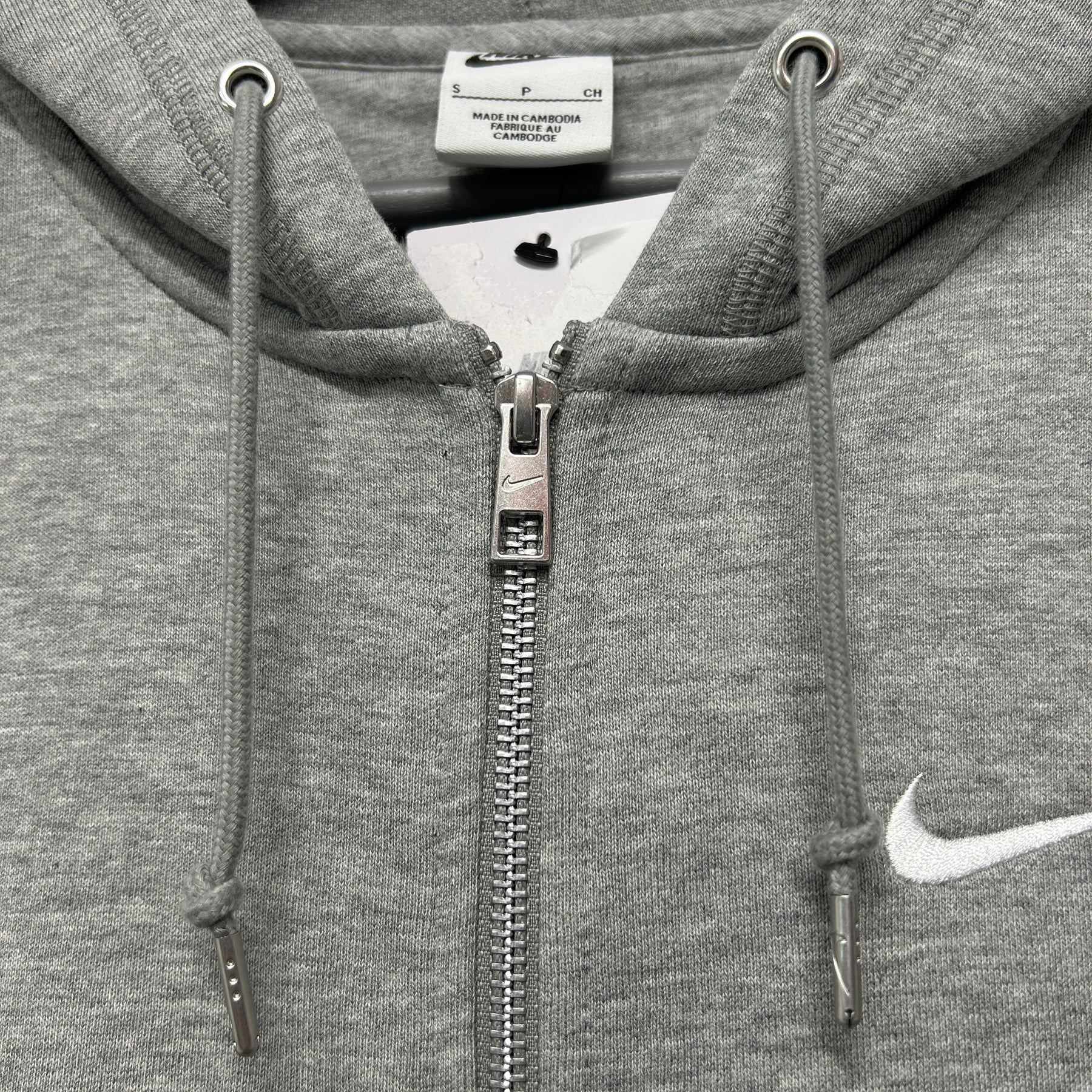 NIKE CLUB ZIP UP - GREY