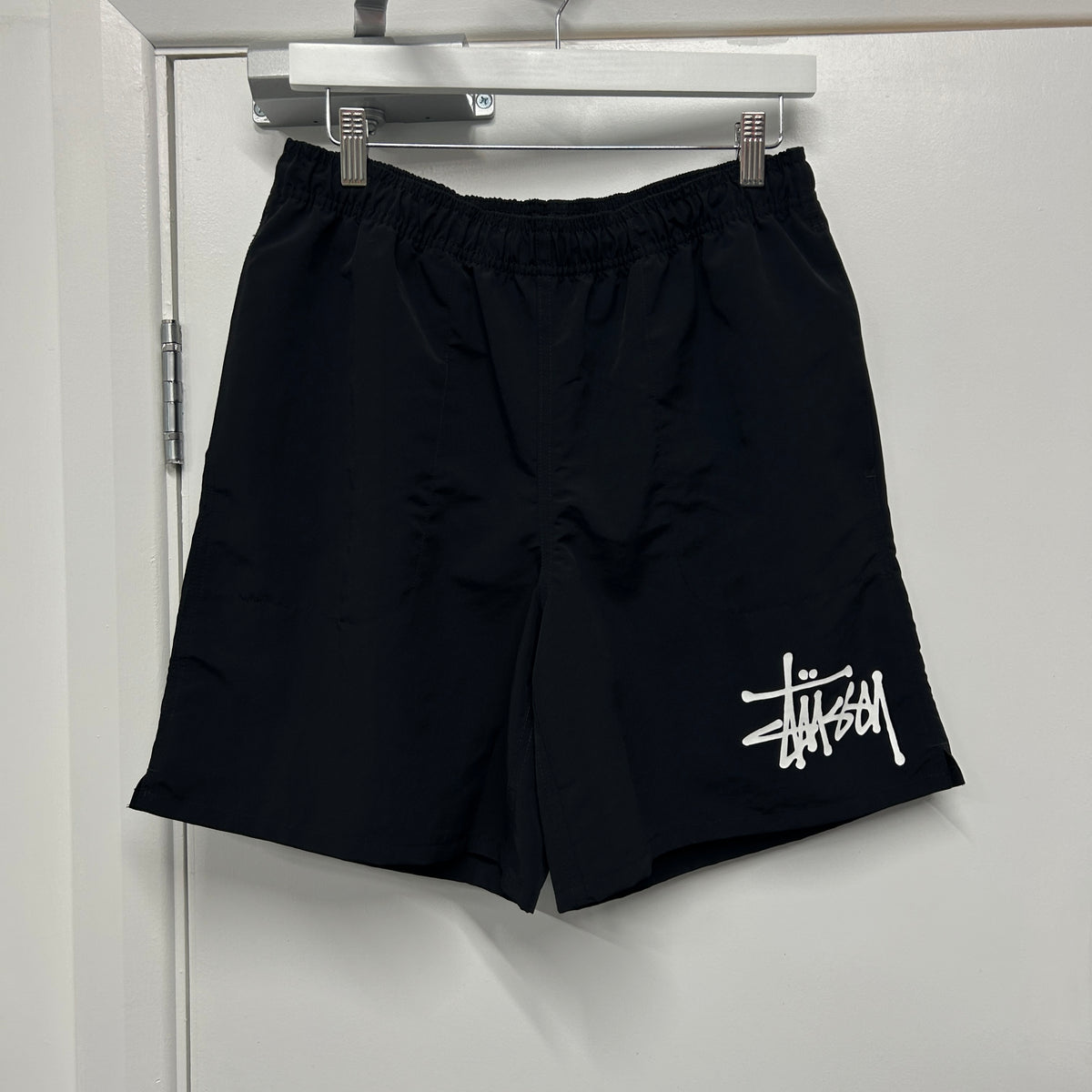 STUSSY POOL SHORTS - BLACK