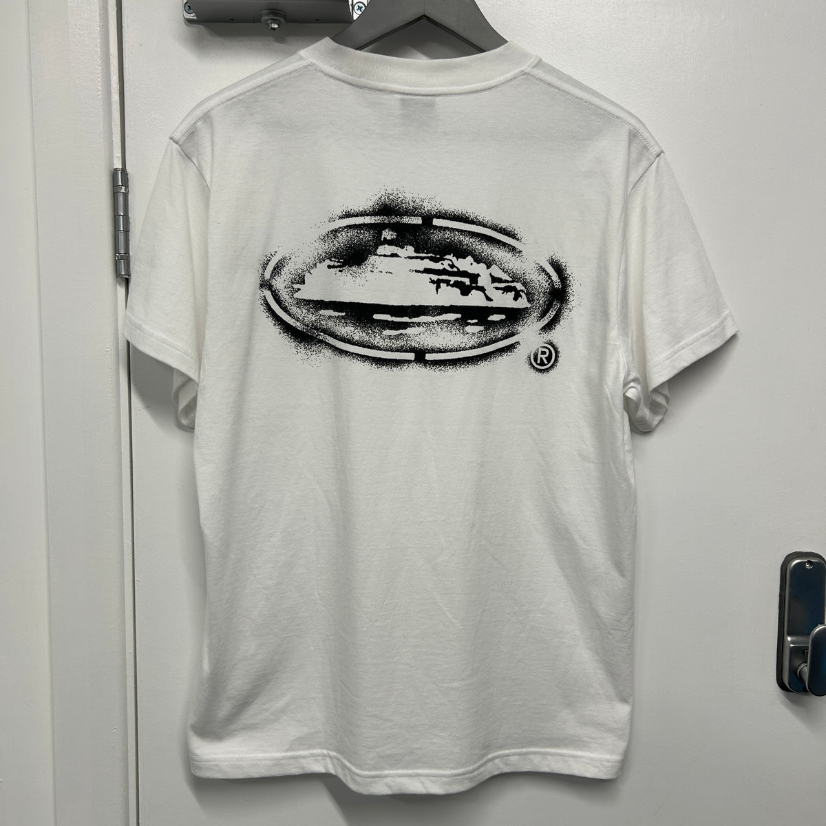 CORTEIZ SPRAY TEE - WHITE