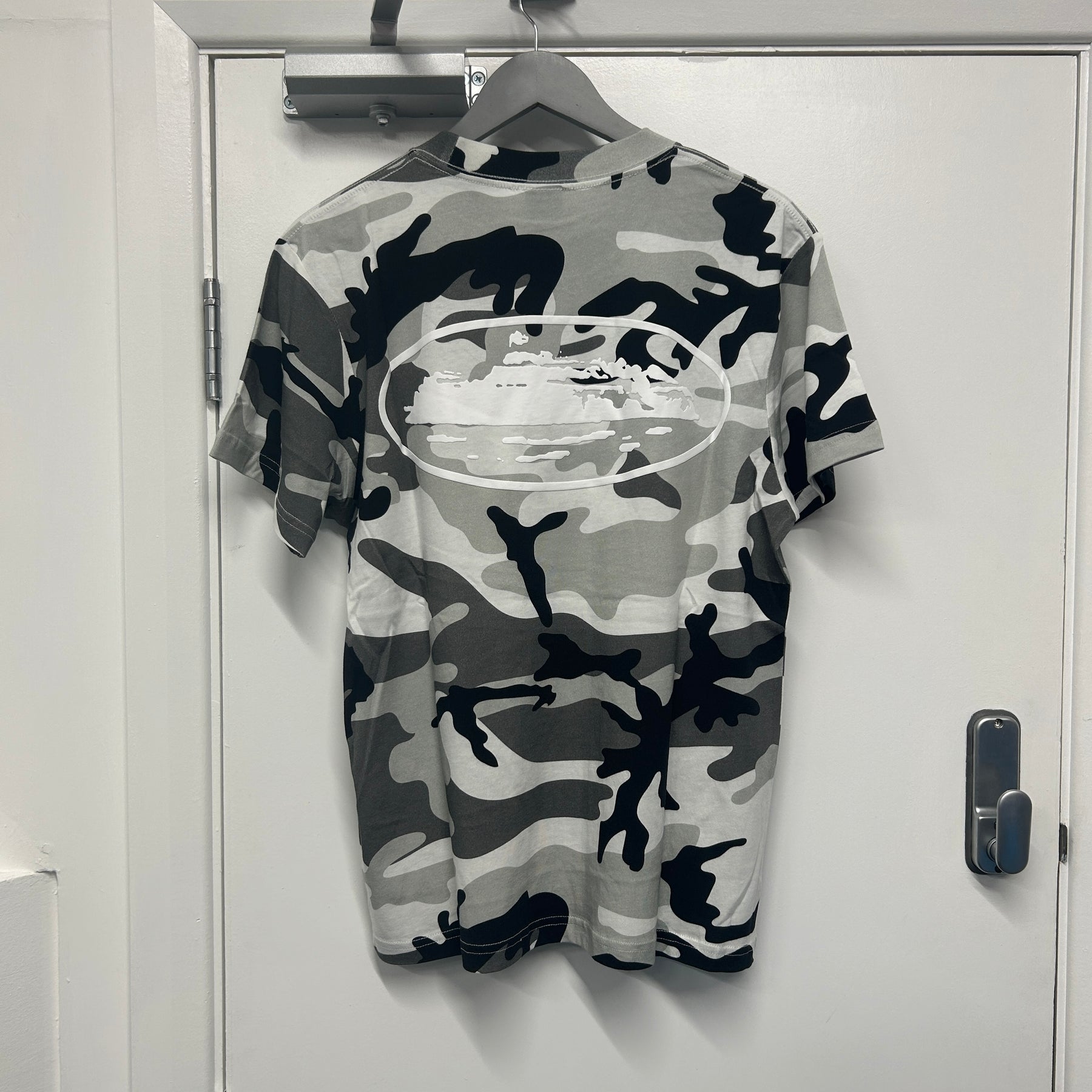 CORTEIZ CAMO PUFF PRINT TEE