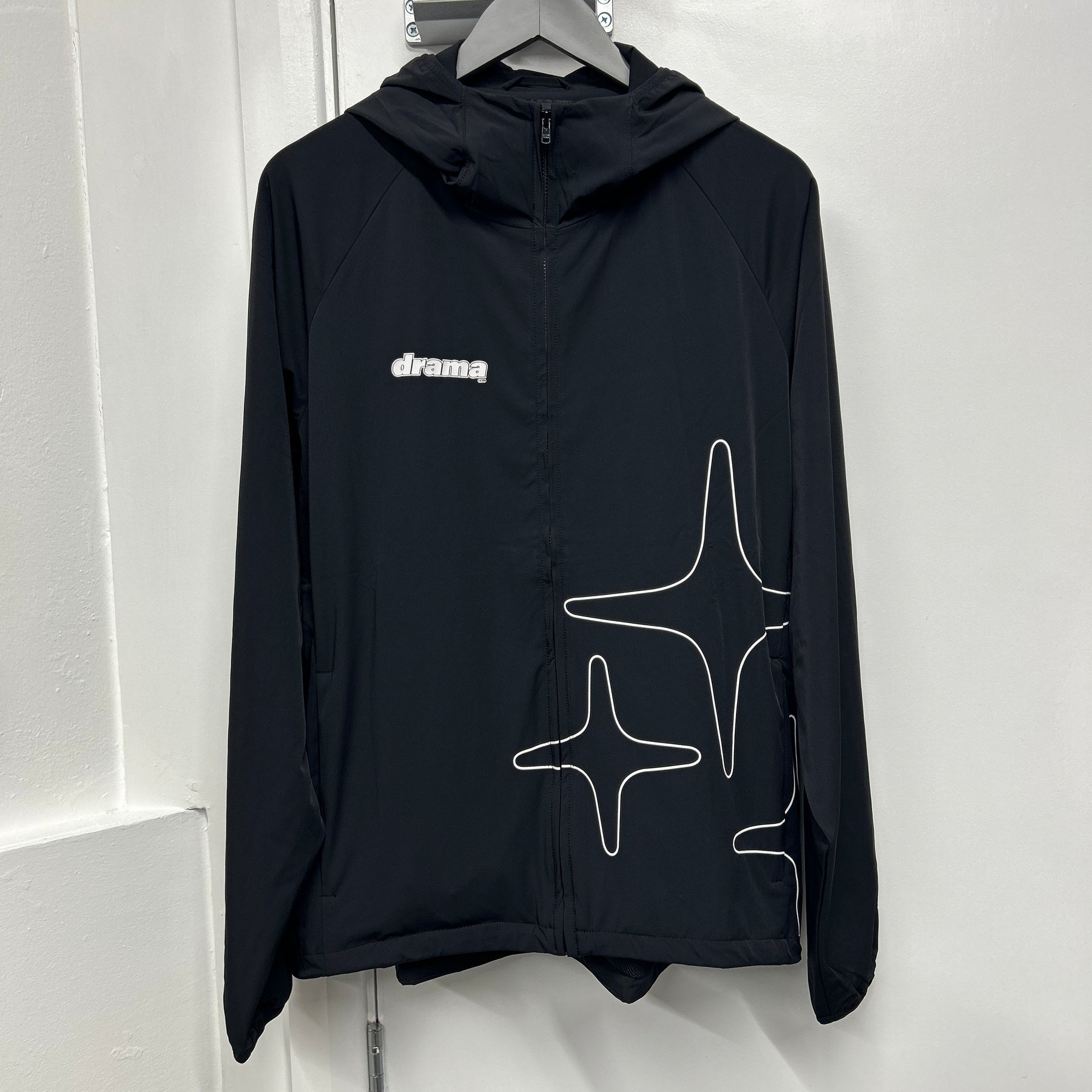 DRAMA LIGHTWEIGHT NYLON JACKET - BLACK