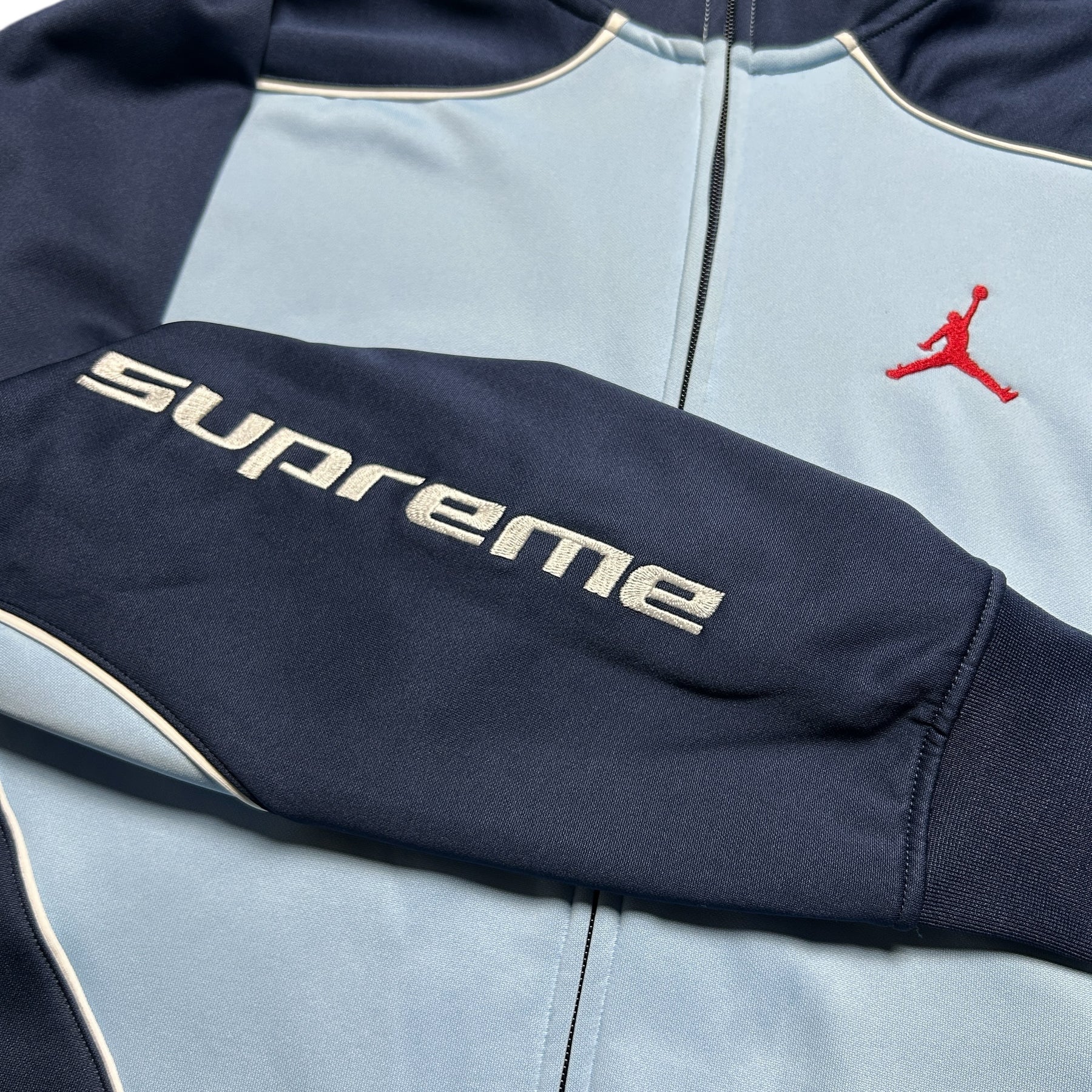 SUPREME x JORDAN TRACK JACKET