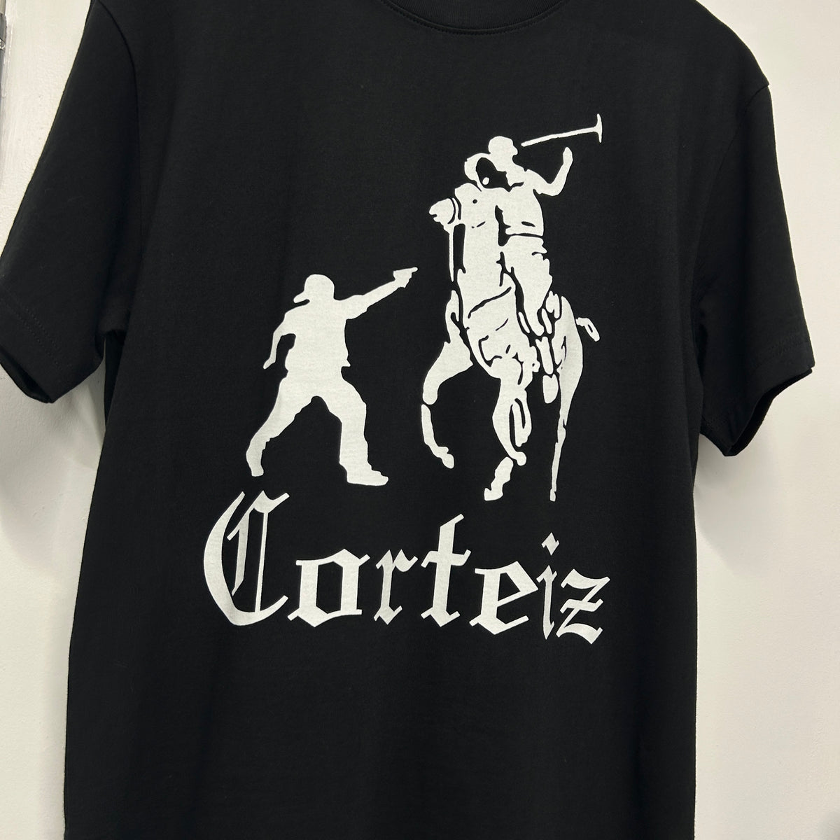 CORTEIZ SHOT POLO TEE