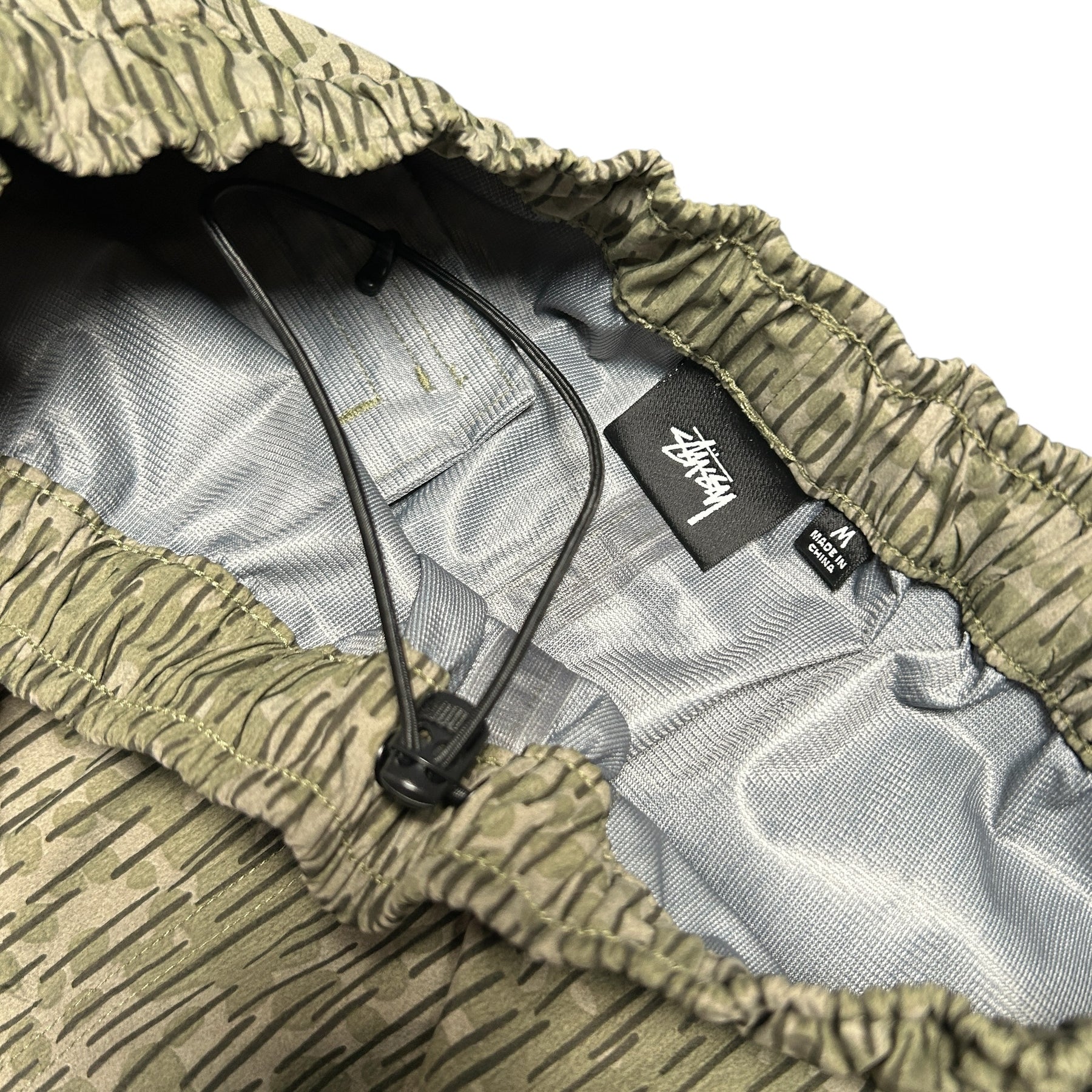 STUSSY RAINDROP CAMO CARGOS
