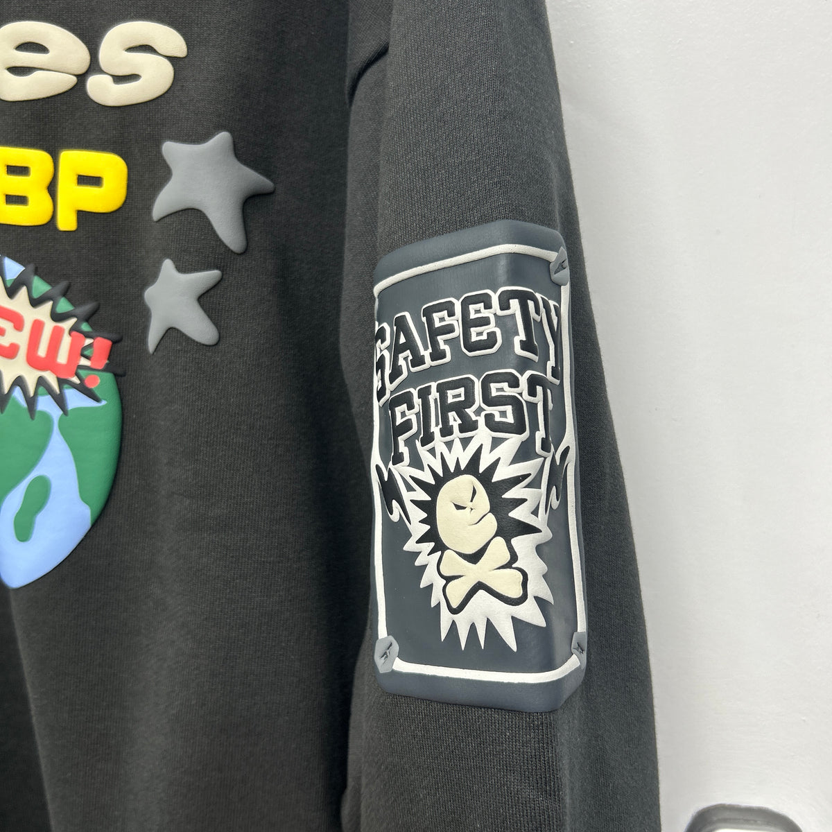 BROKEN PLANET REPAIR HOODIE