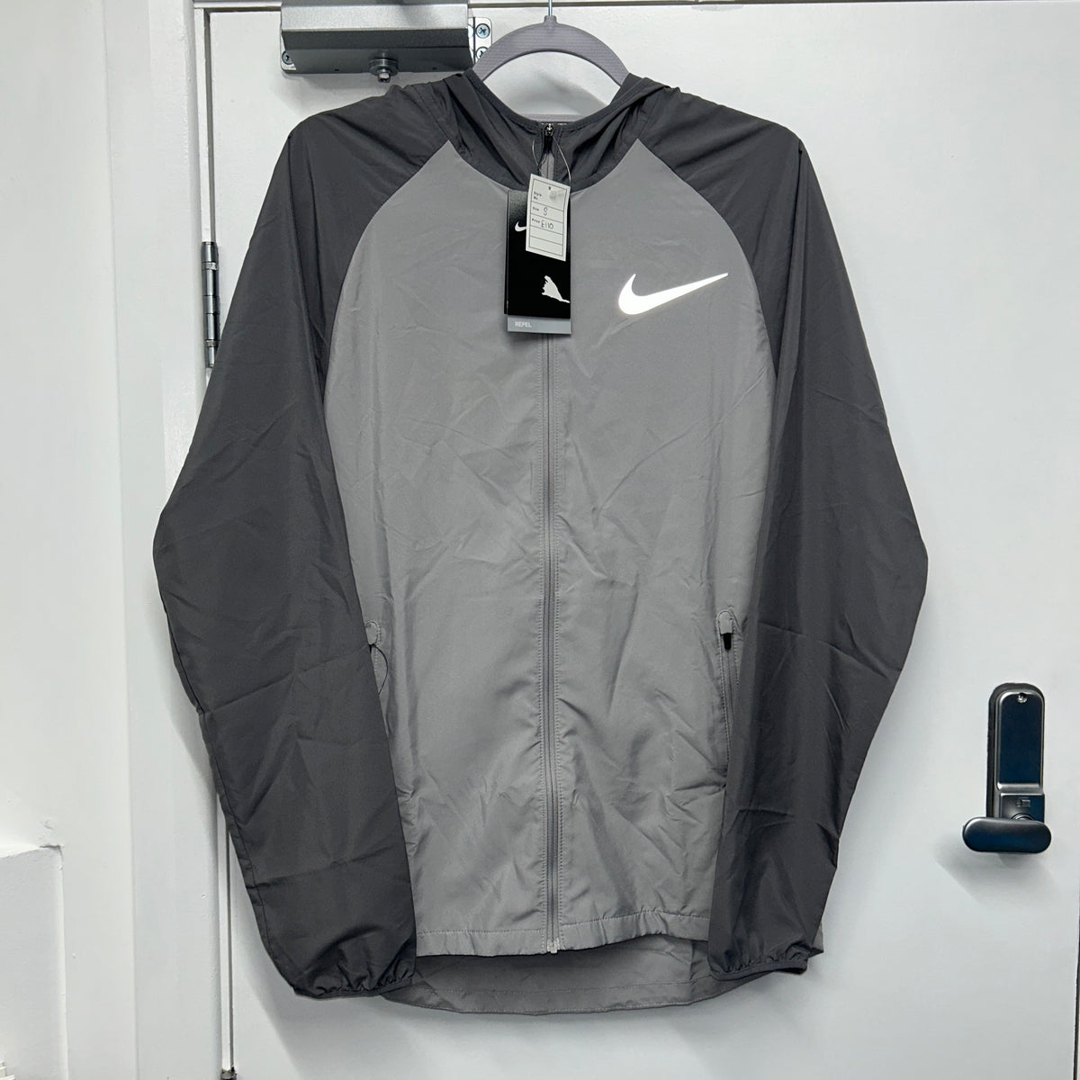 NIKE REPEL JACKET