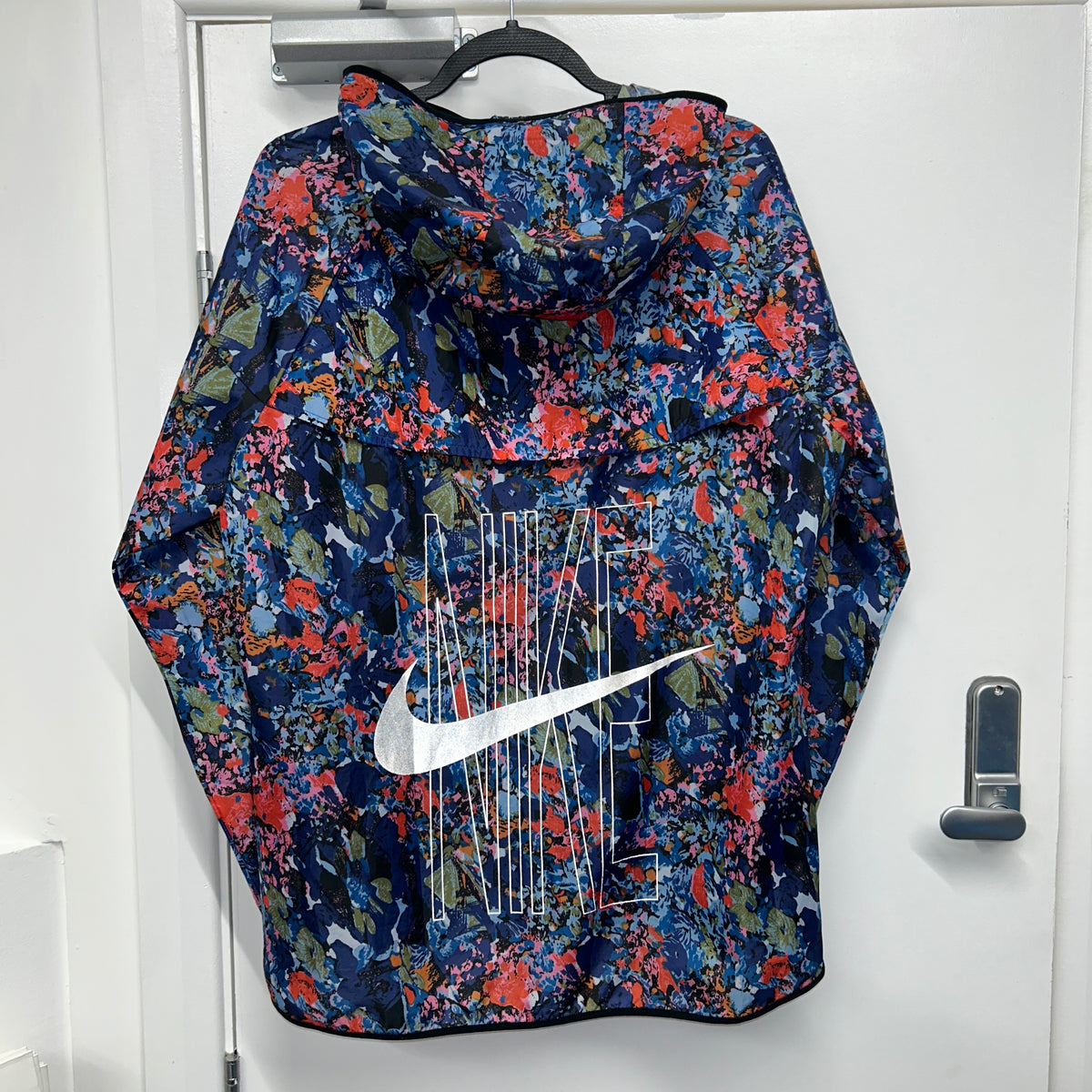 NIKE BLUE FLORAL JACKET