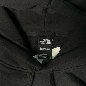 SUPREME X THE NORTH FACE HOODIE