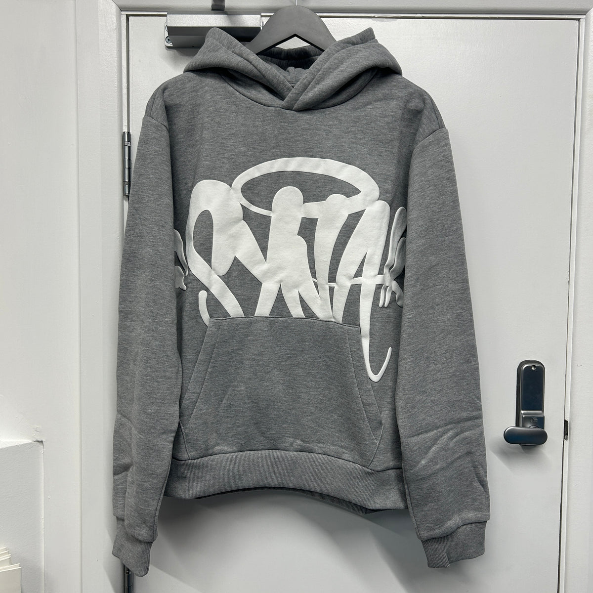 SYNA PUFF LOGO HOODIE
