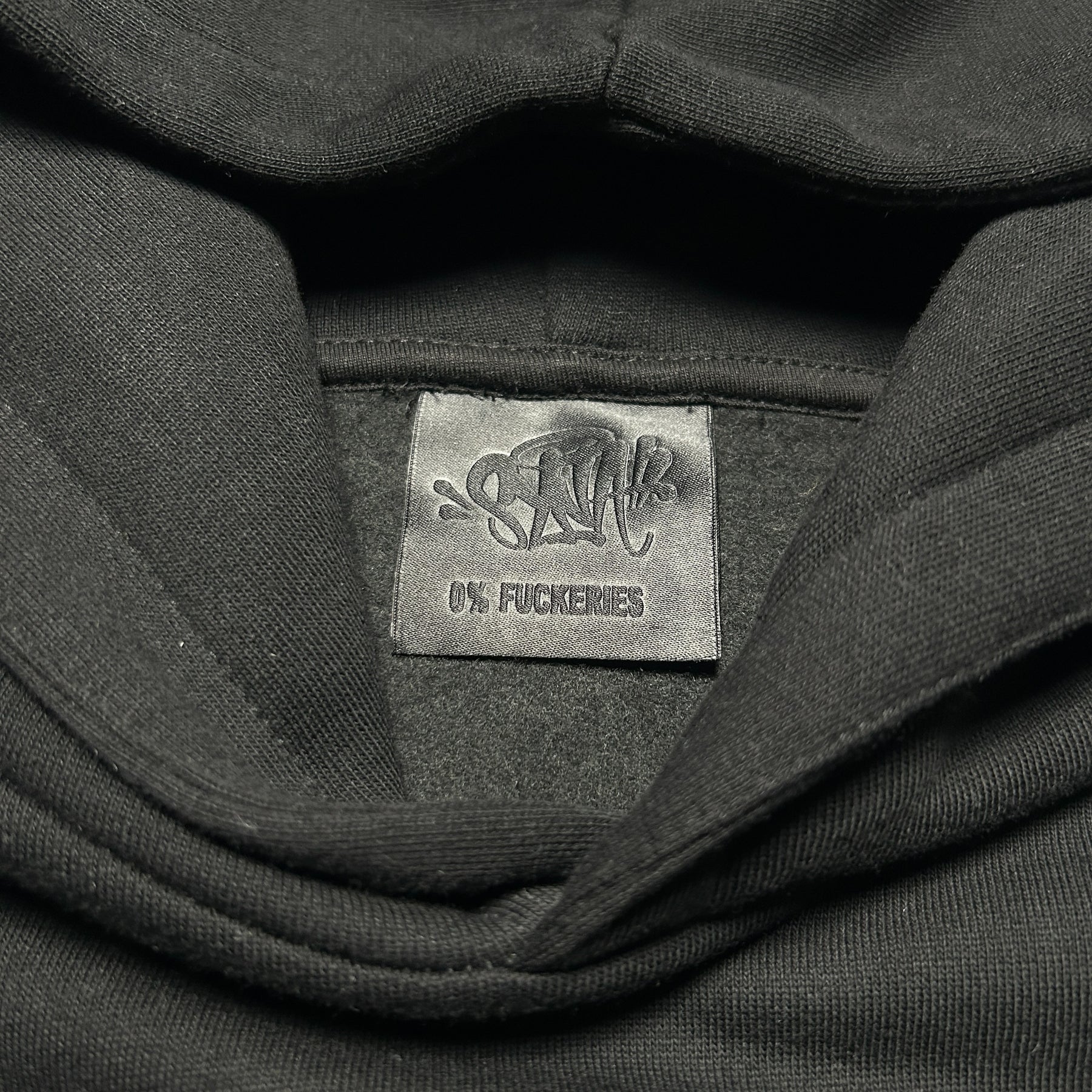 SYNA HOODIE