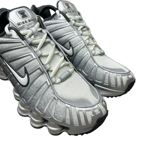 NIKE SHOX “METALLIC SILVER”