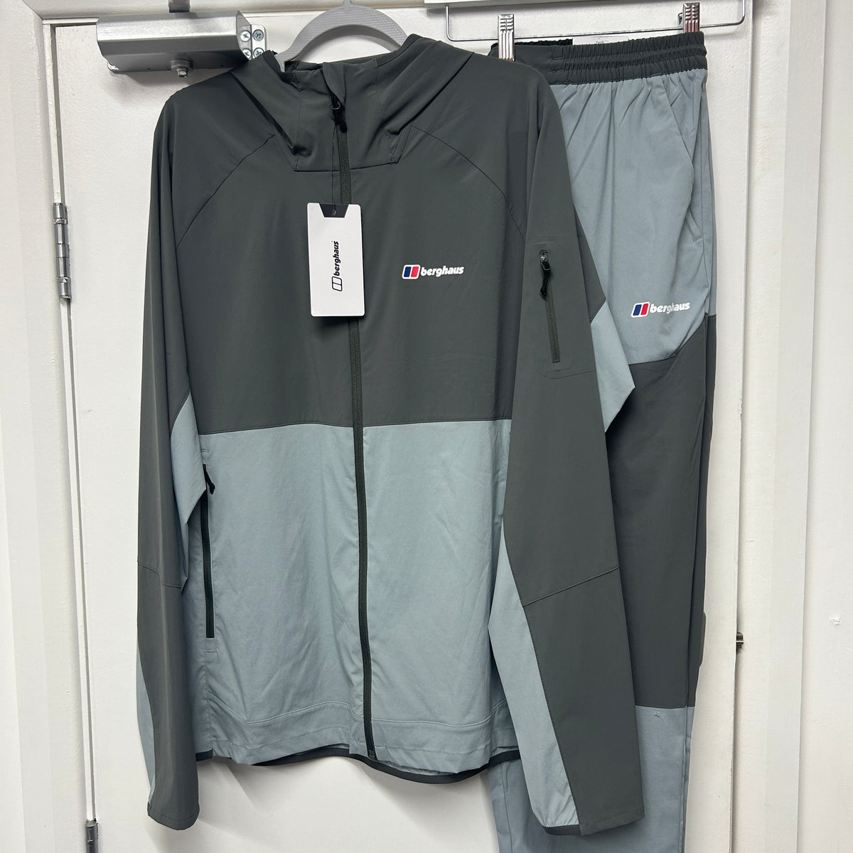 BERGHAUS TRACKSUIT - GREY