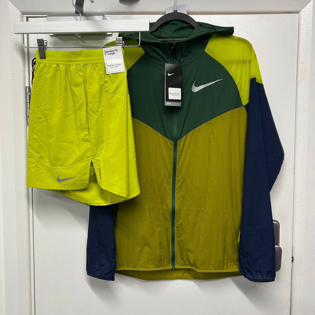 NIKE LIME GREEN SET