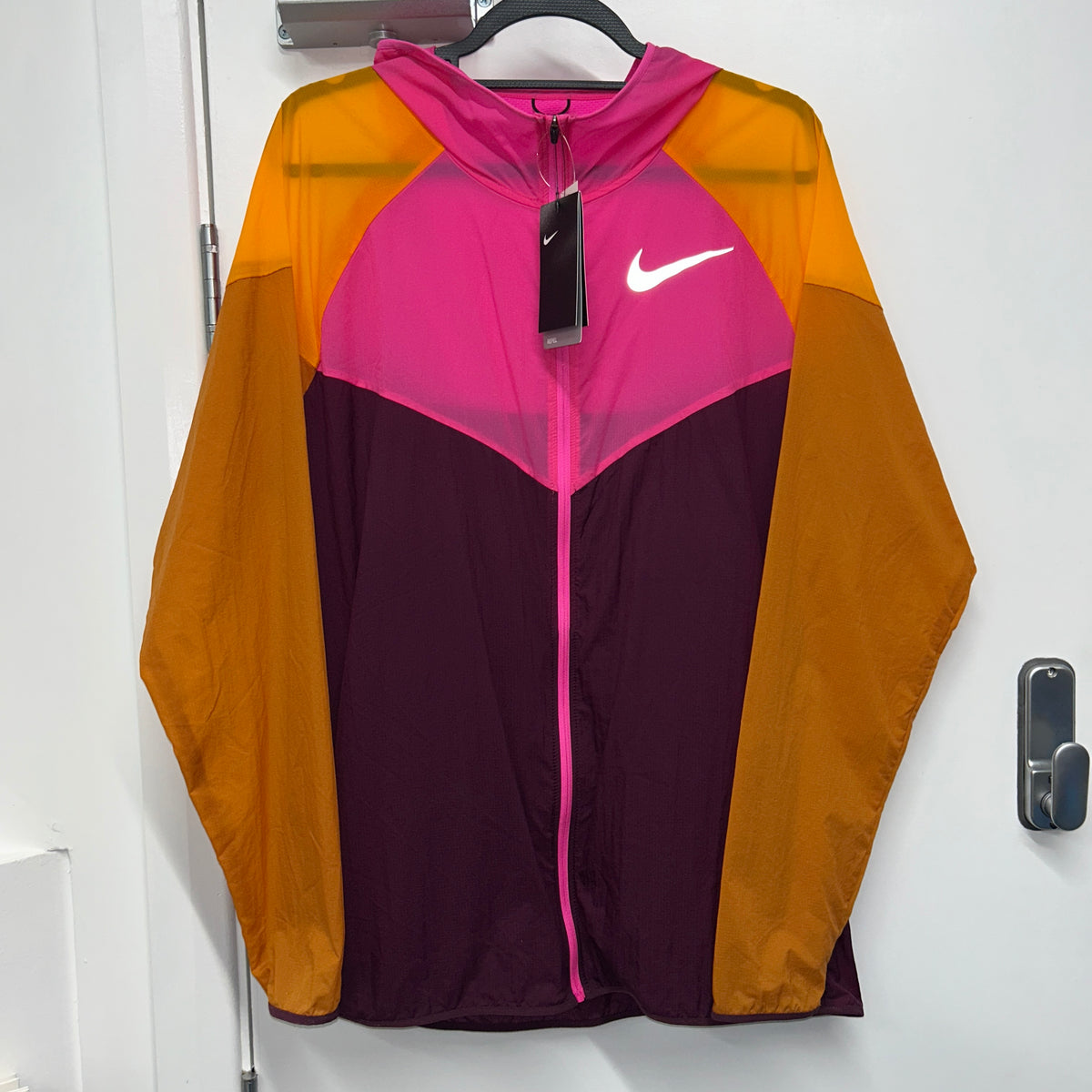 NIKE REPEL SUNSET JACKET