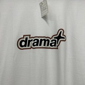 DRAMA TEE MOCHA LOGO