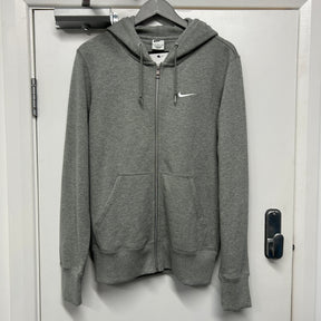 NIKE CLUB ZIP UP - GREY
