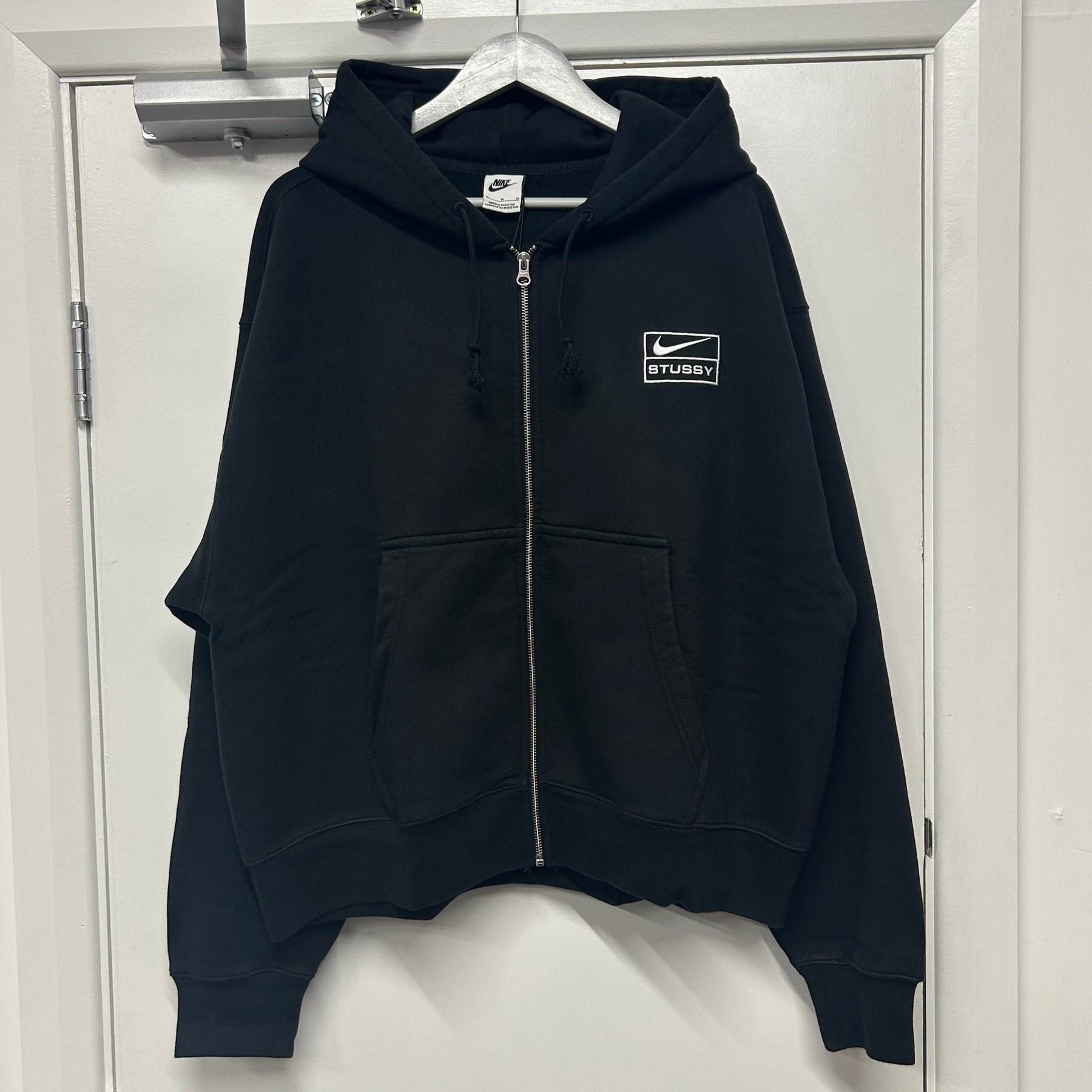 STUSSY x NIKE HOODIE - BLACK