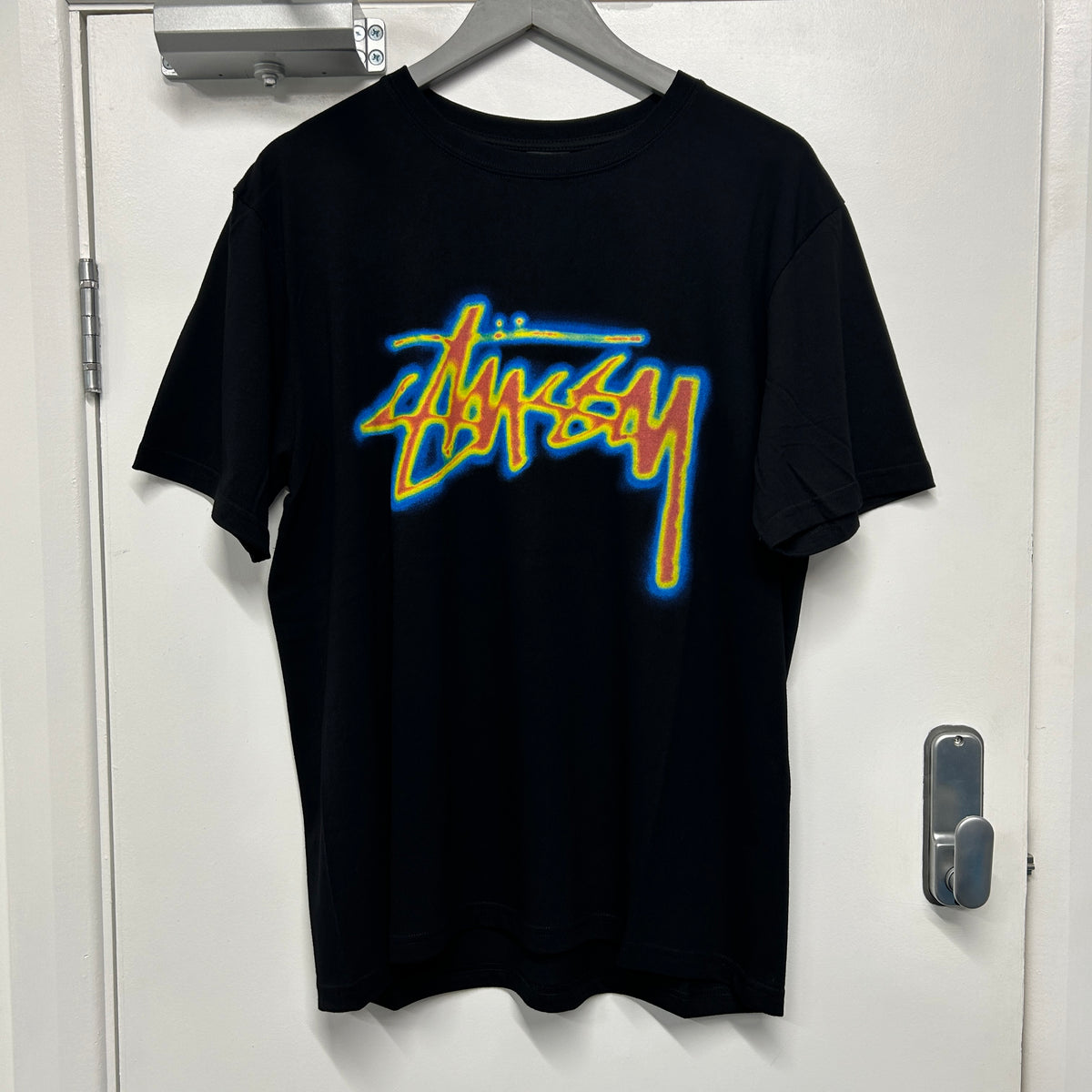 STUSSY HEAT TEE - BLACK