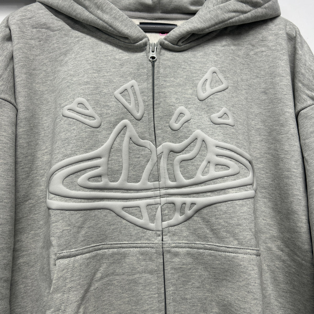 BROKEN PLANET PUFF ZIP-UP GREY