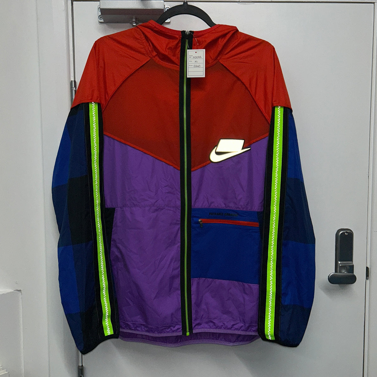 NIKE MEEKS JACKET PURPLE