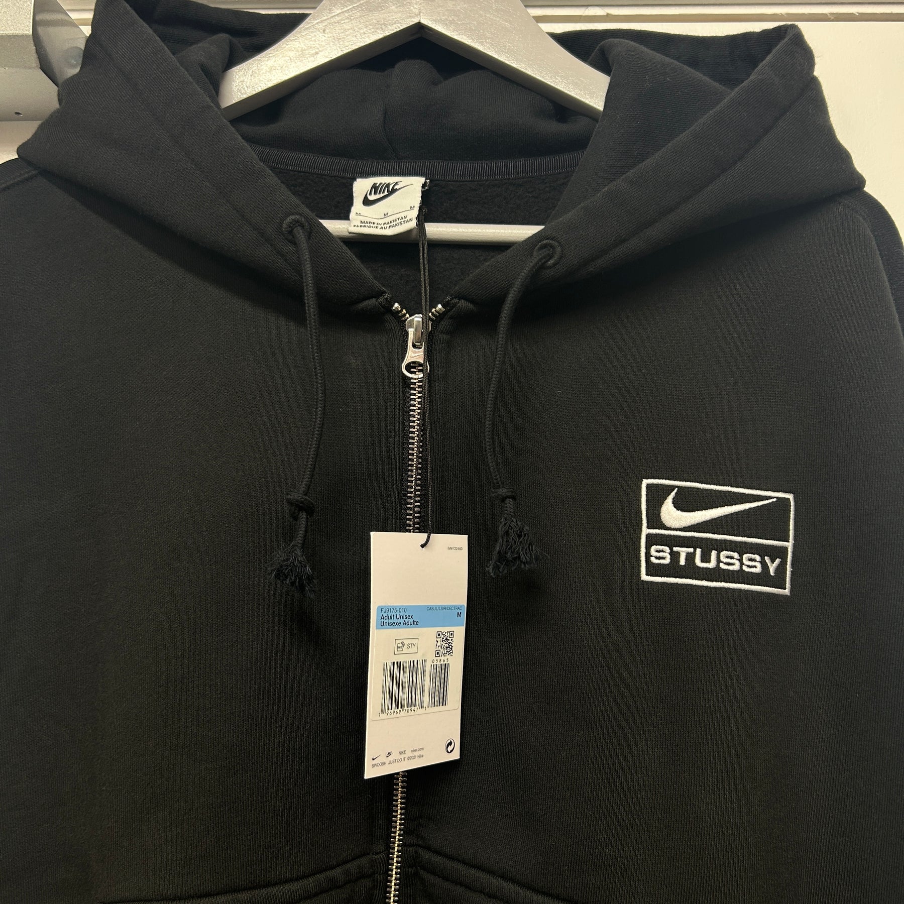 STUSSY x NIKE HOODIE - BLACK
