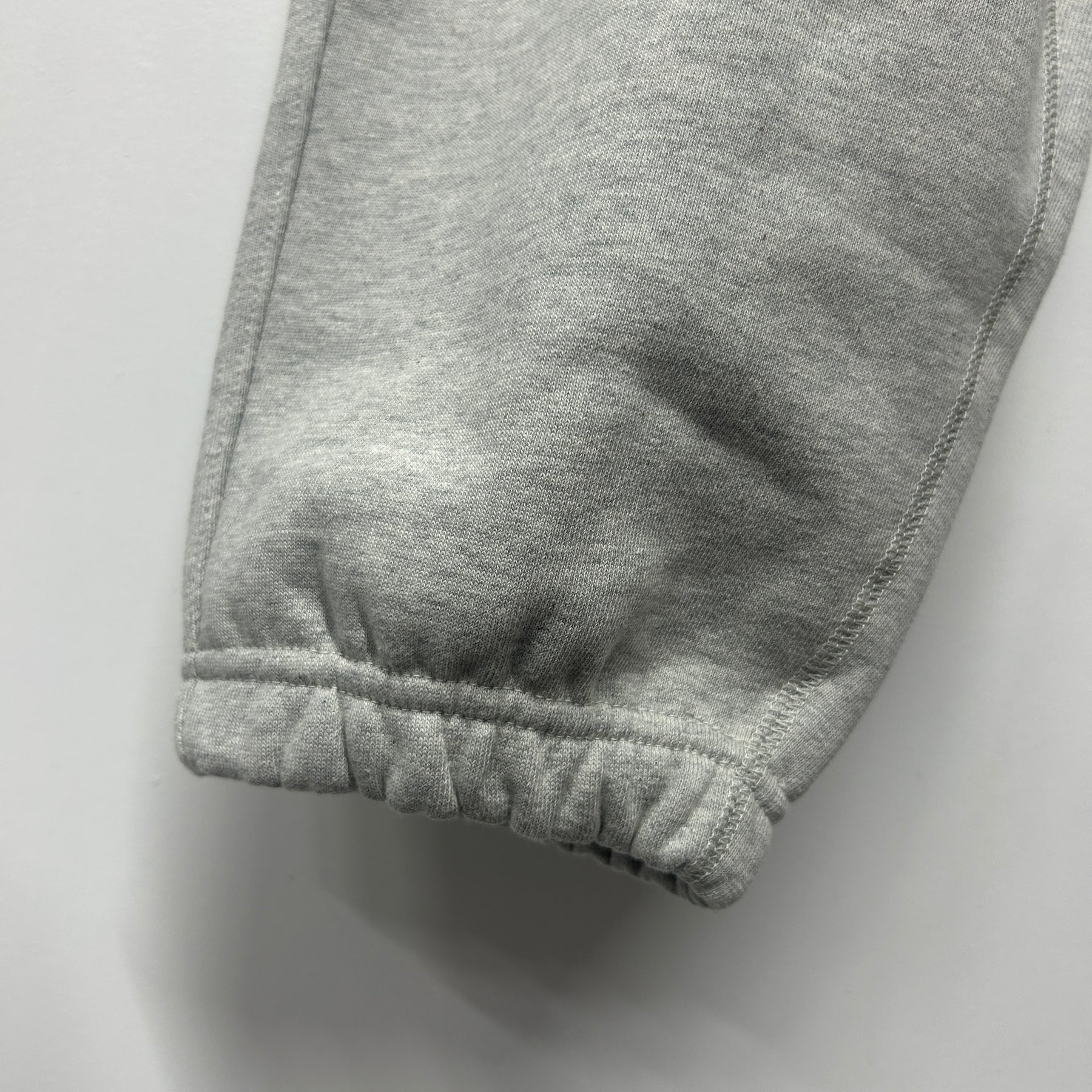 STUSSY x NIKE JOGGERS - GREY