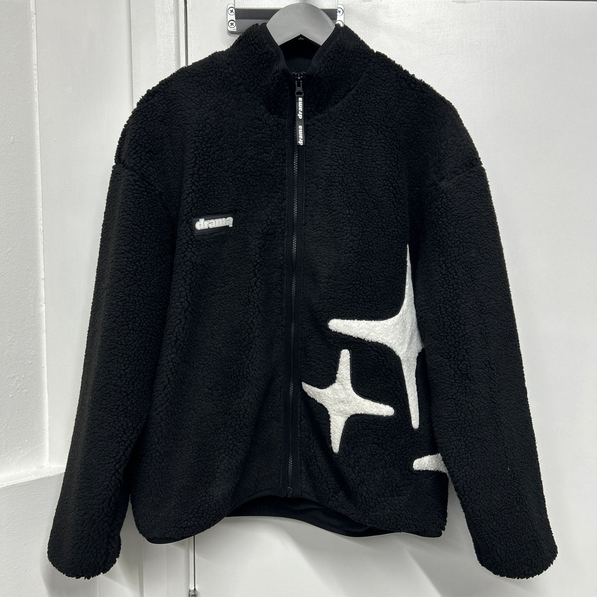 DRAMA BLACK SHERPA FLEECE