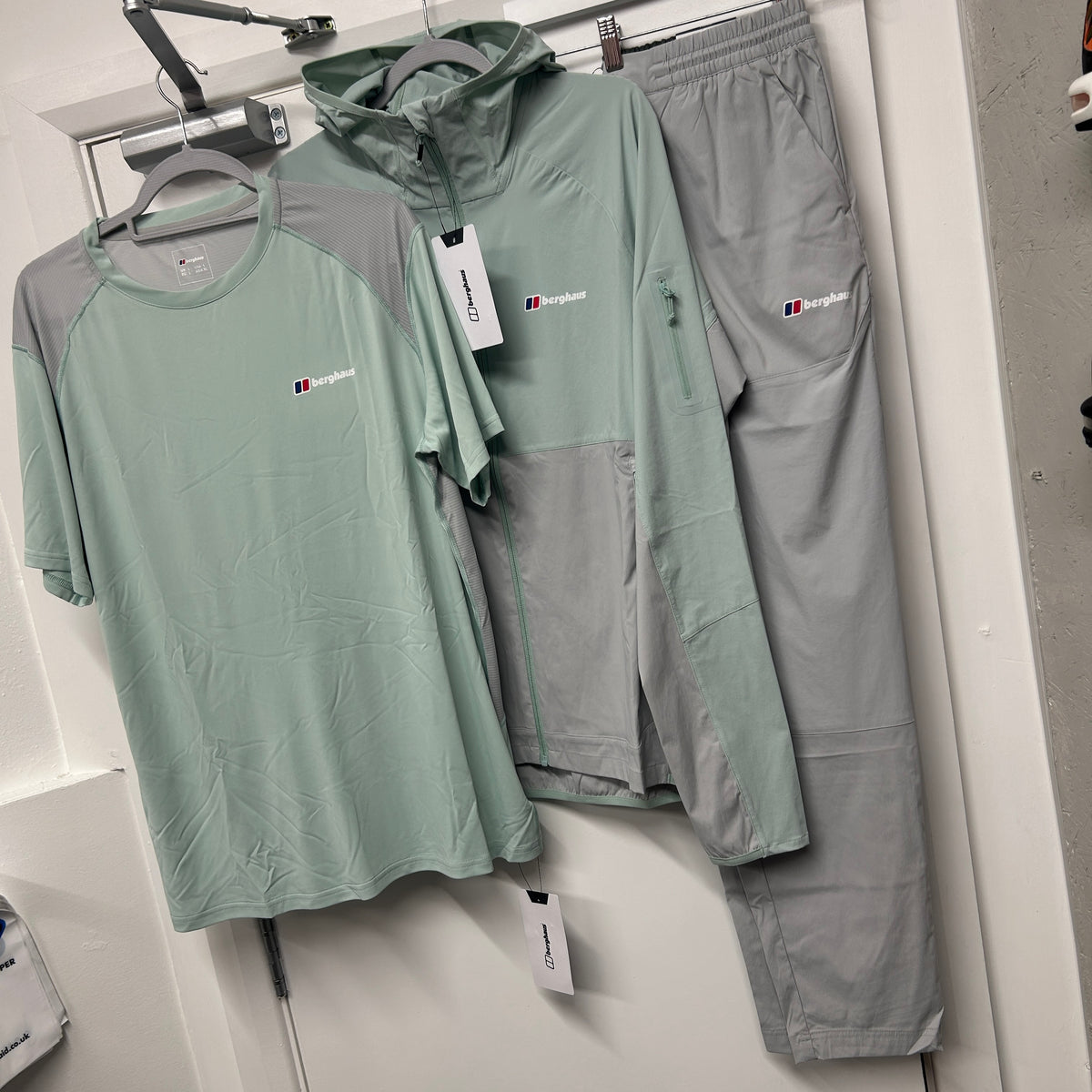 BERGHAUS 3 PIECE TRACKSUIT - MINT