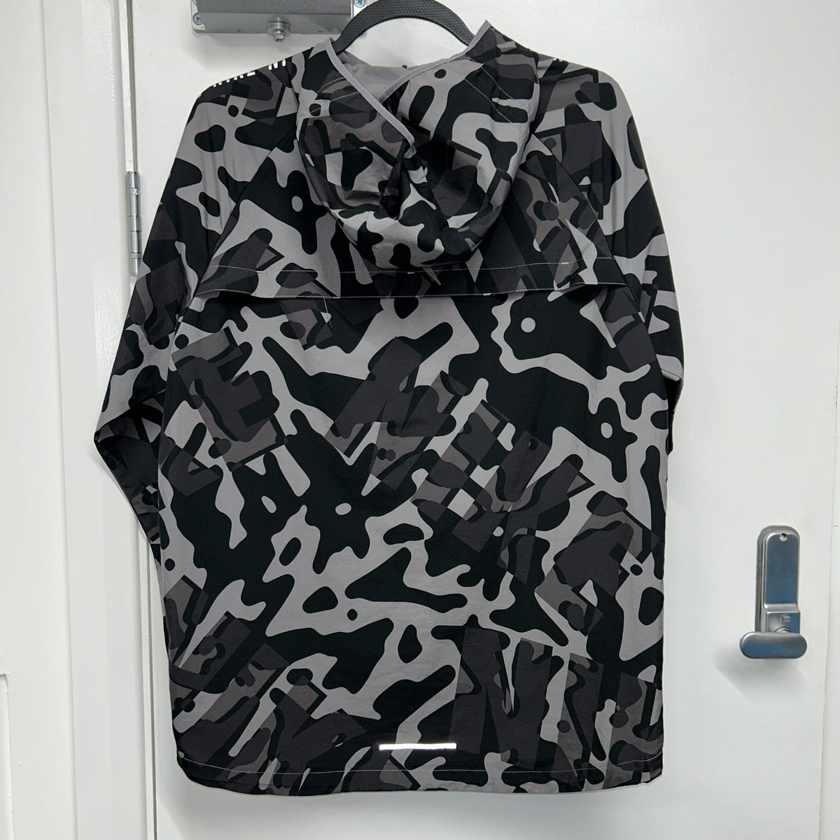 NIKE BLACK CAMO JACKET