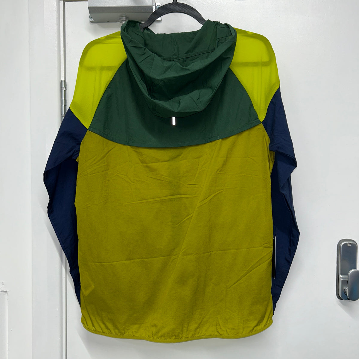 NIKE REPEL LIME JACKET