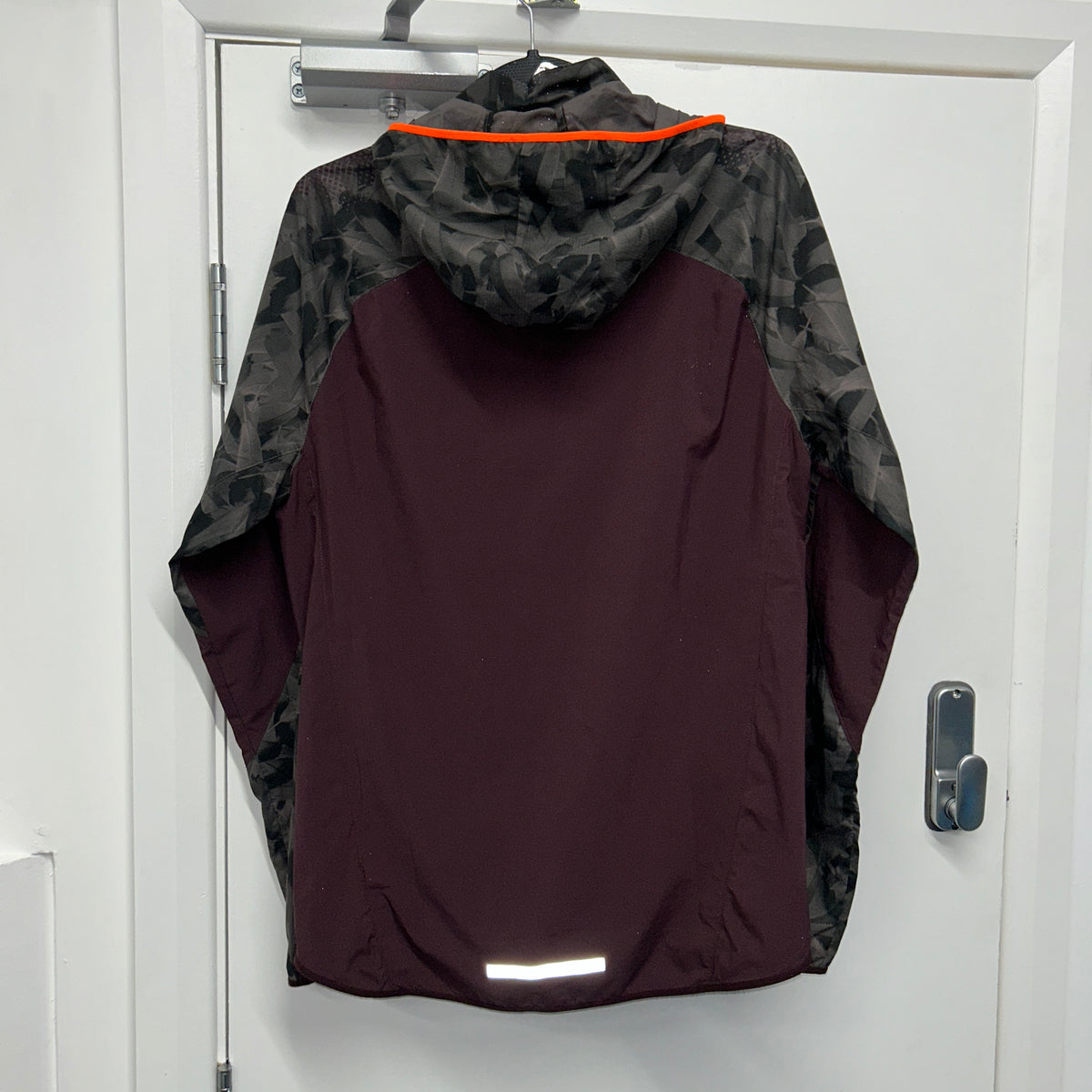 NIKE FEATHERS JACKET