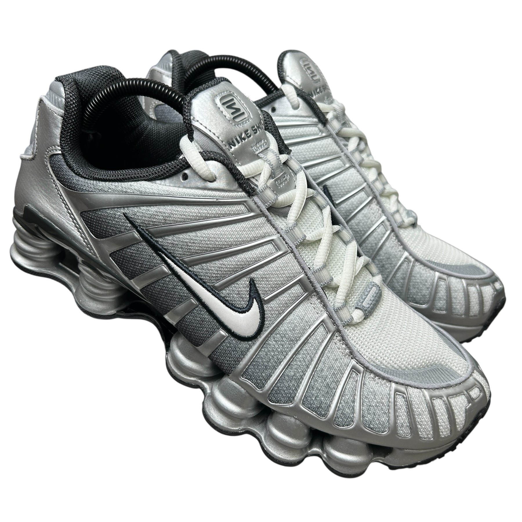 NIKE SHOX “METALLIC SILVER”