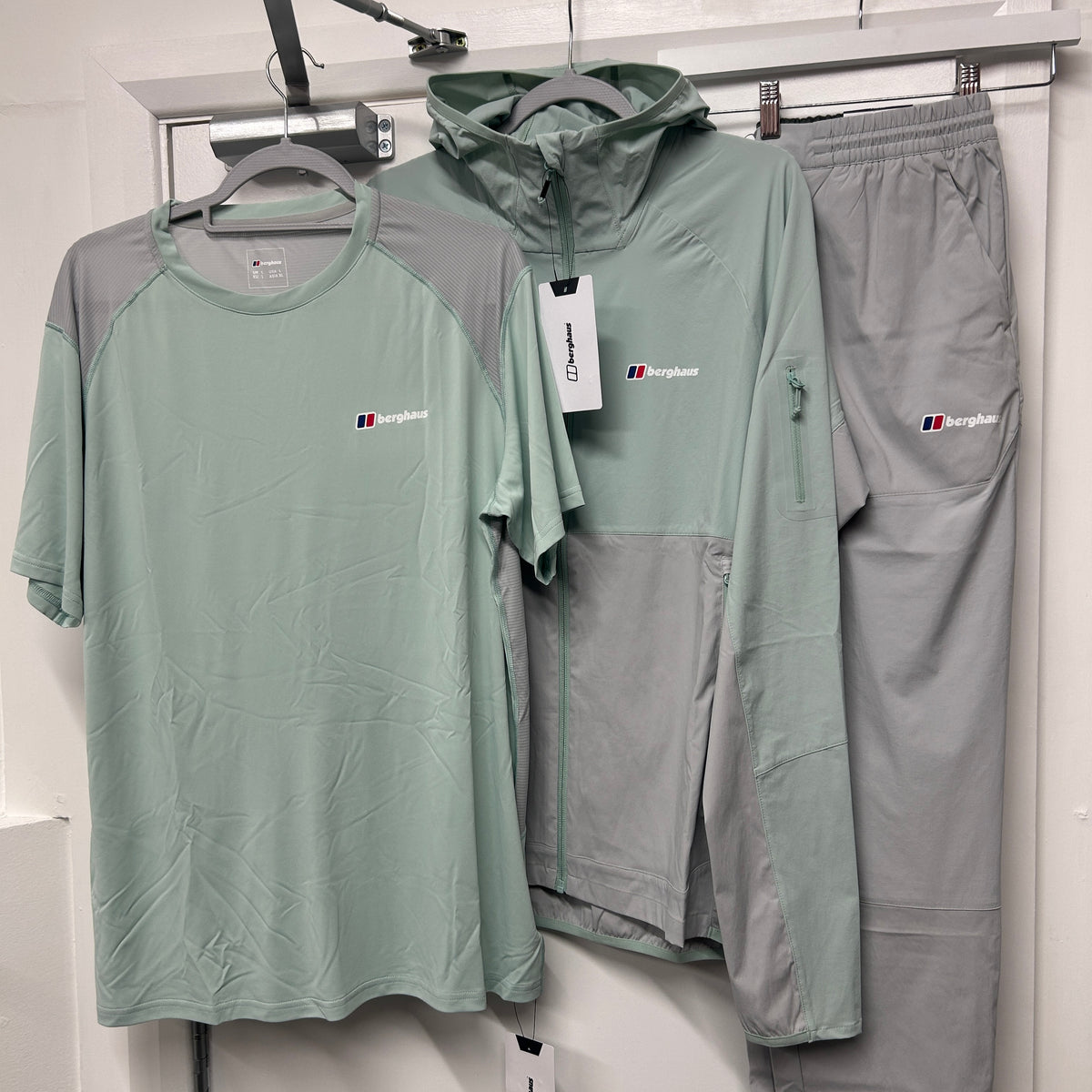 BERGHAUS 3 PIECE TRACKSUIT - MINT