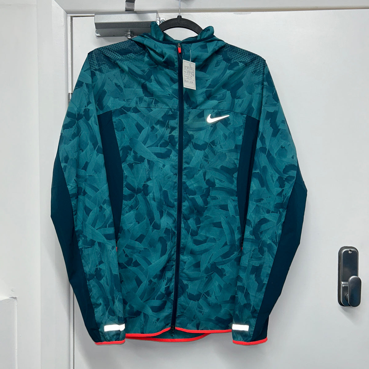 NIKE AQUA FEATHERS JACKET