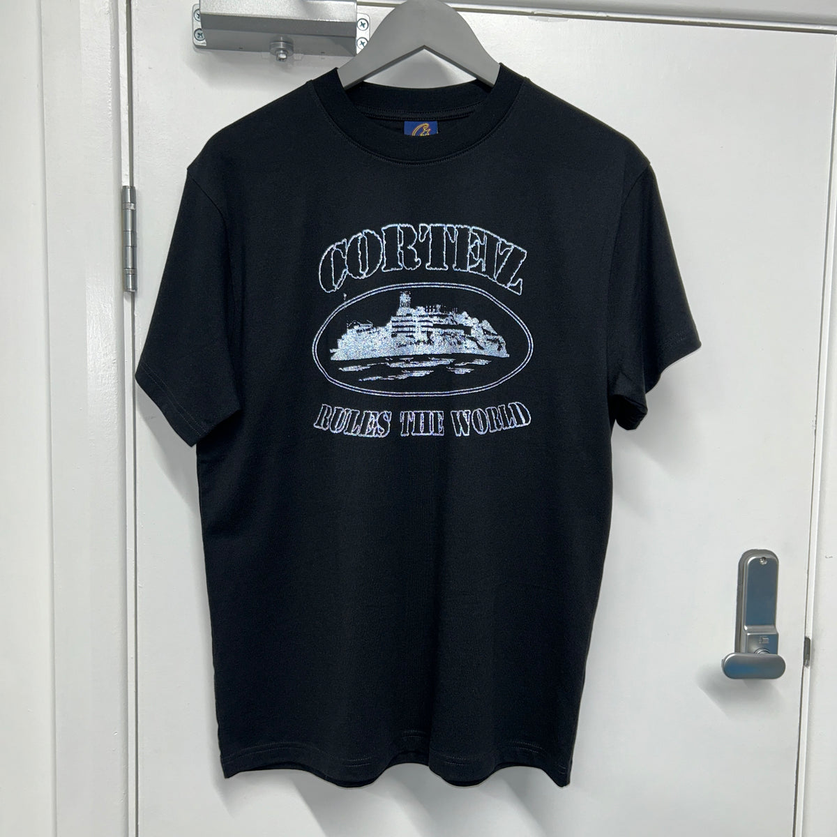 CORTEIZ REFLECTIVE TEE - BLACK
