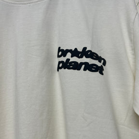 BROKEN PLANET BASIC CREAM TEE