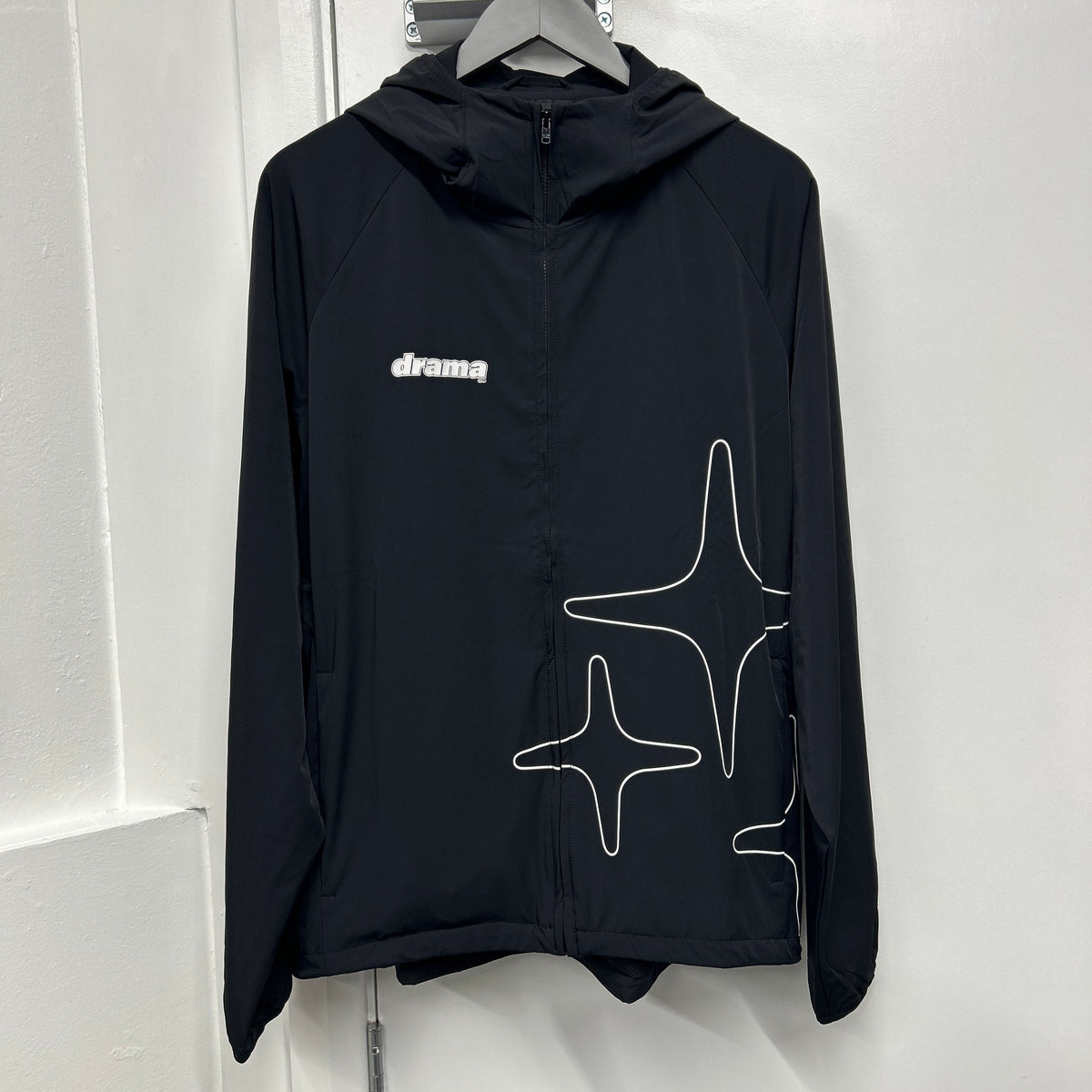DRAMA LIGHTWEIGHT NYLON JACKET - BLACK